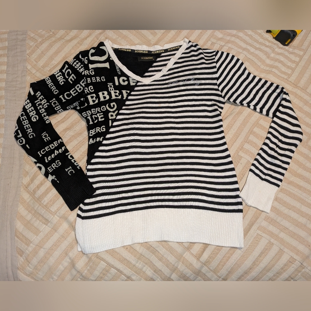 Iceberg Black and White Striped Women's Sweater